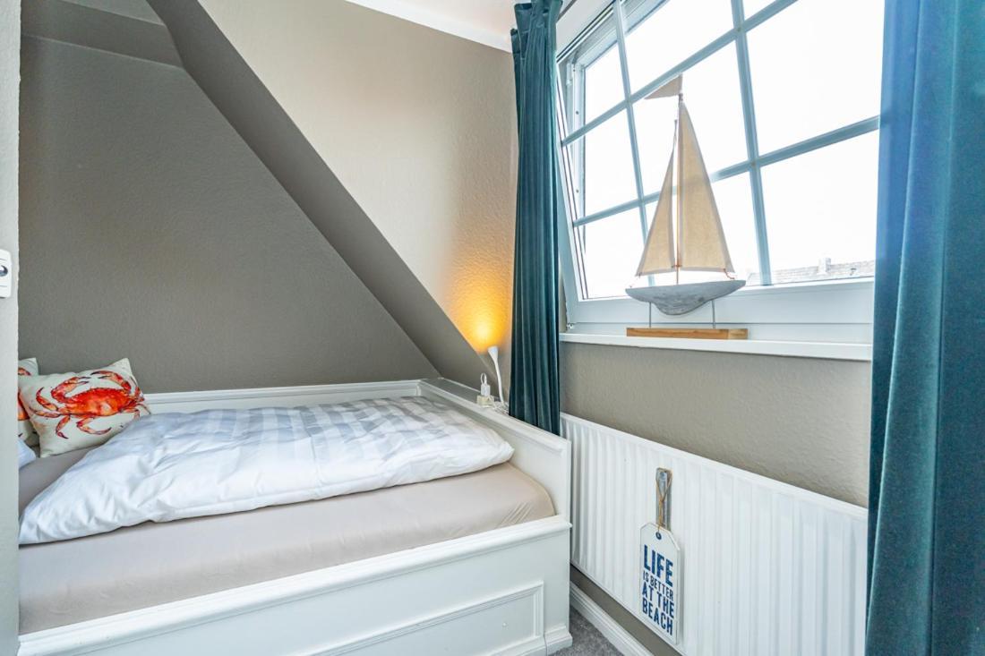 Appartement Maritim Und Individuell In Wenningstedt Mit Balkon Extérieur photo